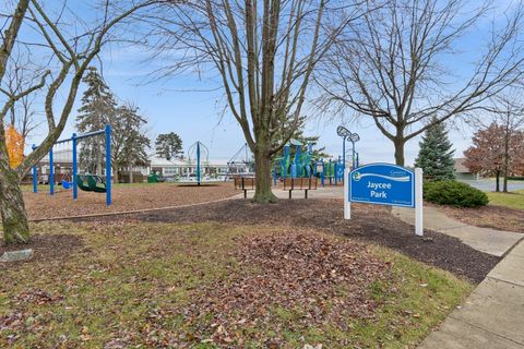 Tiny photo for 101 Aberdeen Court, Geneva, IL 60134 (MLS # 12521006)