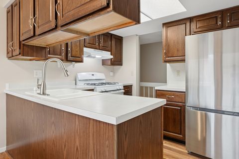 Tiny photo for 101 Aberdeen Court, Geneva, IL 60134 (MLS # 12521006)