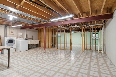 Tiny photo for 101 Aberdeen Court, Geneva, IL 60134 (MLS # 12521006)