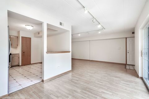 Tiny photo for 9150 W 95th Street #2B, Hickory Hills, IL 60457 (MLS # 12495444)