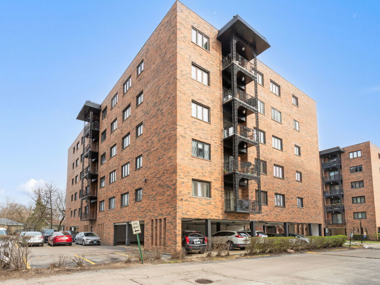 9332 Landings Lane 203