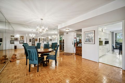 Tiny photo for 7201 N Lincoln Avenue #301, Lincolnwood, IL 60712 (MLS # 12496881)