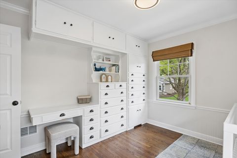 Tiny photo for 258 Crest Road, Glen Ellyn, IL 60137 (MLS # 12625275)