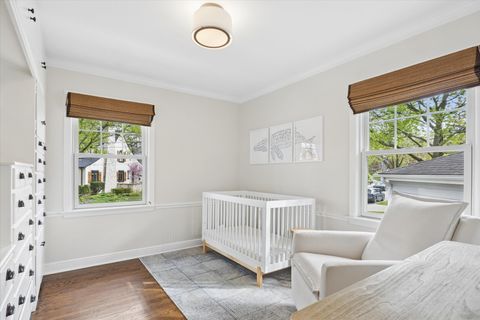 Tiny photo for 258 Crest Road, Glen Ellyn, IL 60137 (MLS # 12625275)