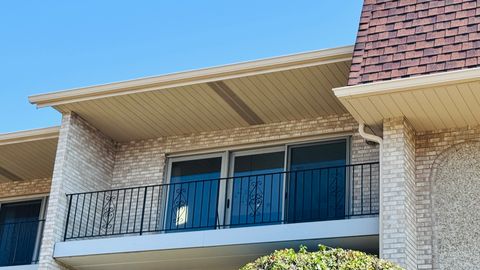 Tiny photo for 9004 Del Prado Drive #2N, Palos Hills, IL 60465 (MLS # 12499345)