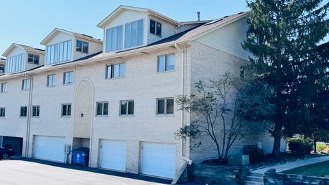 Tiny photo for 9004 Del Prado Drive #2N, Palos Hills, IL 60465 (MLS # 12499345)