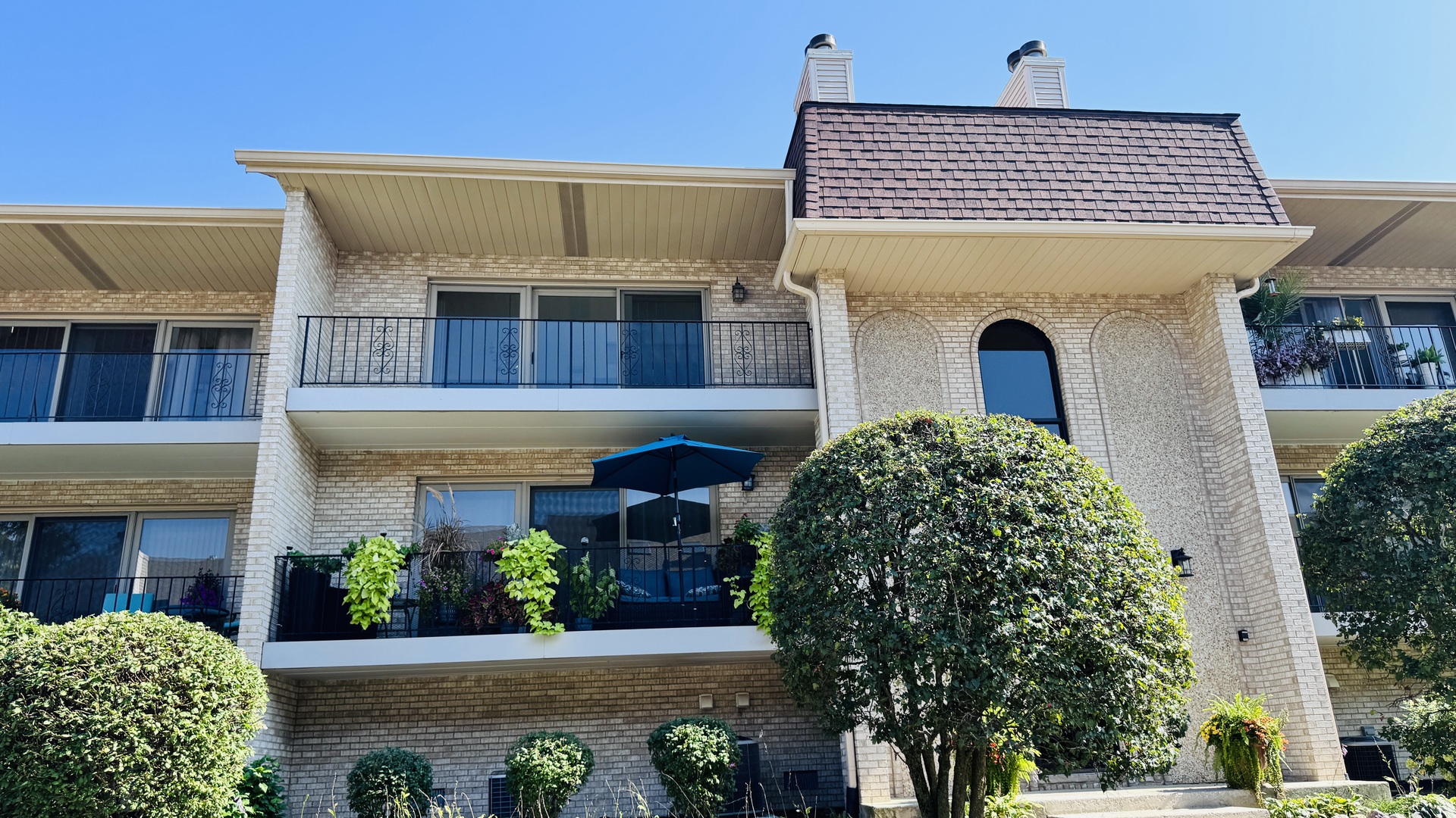 9004 Del Prado Drive 2N