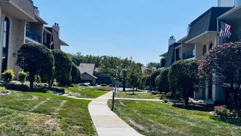 Tiny photo for 9004 Del Prado Drive #2N, Palos Hills, IL 60465 (MLS # 12499345)