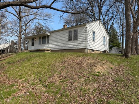 Tiny photo for 206 S 1st Street, Pinckneyville, IL 62274 (MLS # 12597820)