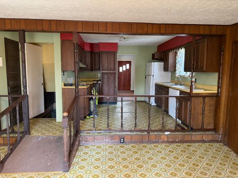 Tiny photo for 206 S 1st Street, Pinckneyville, IL 62274 (MLS # 12597820)