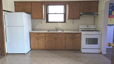 Tiny photo for 13550 S Burley Avenue, Chicago, IL 60633 (MLS # 12438192)