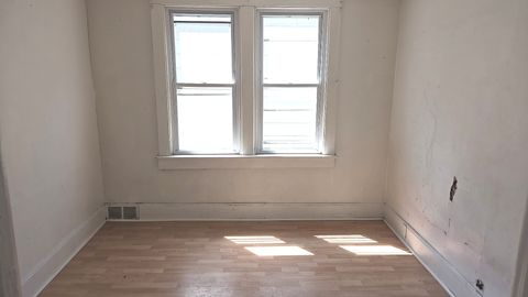 Tiny photo for 13550 S Burley Avenue, Chicago, IL 60633 (MLS # 12438192)