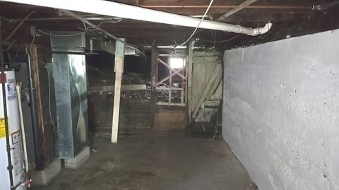 Tiny photo for 13550 S Burley Avenue, Chicago, IL 60633 (MLS # 12438192)