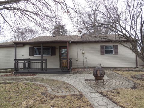 Tiny photo for 740 Hiawatha Drive, Ottawa, IL 61350 (MLS # 12570012)