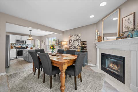 Tiny photo for 3368 Renard Lane, St. Charles, IL 60175 (MLS # 12730751)