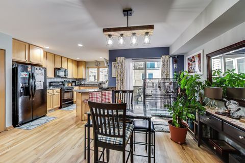 Tiny photo for 4915 W GUNNISON Street #D, Chicago, IL 60630 (MLS # 12634358)