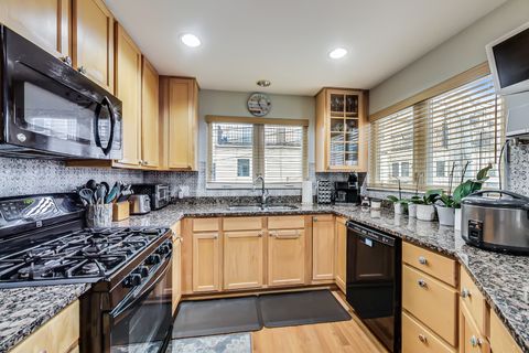 Tiny photo for 4915 W GUNNISON Street #D, Chicago, IL 60630 (MLS # 12634358)