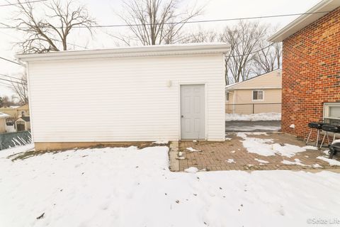 Tiny photo for 52 Wren Road, Carpentersville, IL 60110 (MLS # 12533309)