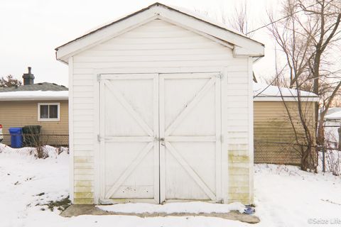 Tiny photo for 52 Wren Road, Carpentersville, IL 60110 (MLS # 12533309)