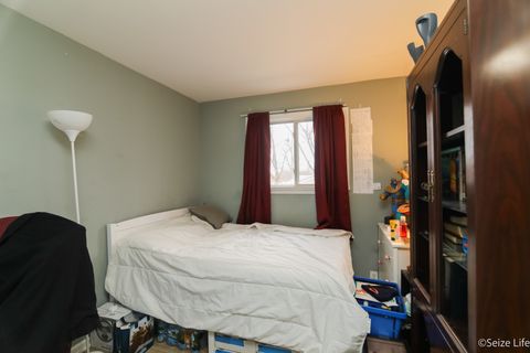 Tiny photo for 52 Wren Road, Carpentersville, IL 60110 (MLS # 12533309)