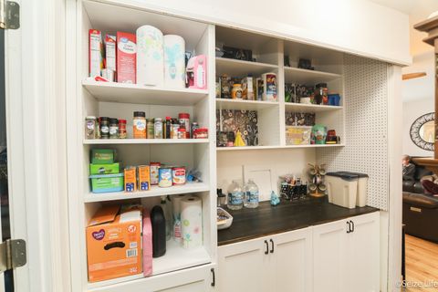 Tiny photo for 52 Wren Road, Carpentersville, IL 60110 (MLS # 12533309)