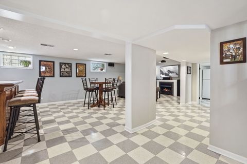 Tiny photo for 6039 N Richmond Street, Chicago, IL 60659 (MLS # 12620075)