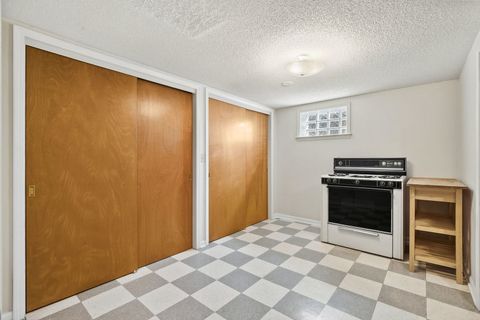 Tiny photo for 6039 N Richmond Street, Chicago, IL 60659 (MLS # 12620075)