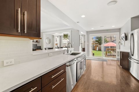 Tiny photo for 6039 N Richmond Street, Chicago, IL 60659 (MLS # 12620075)