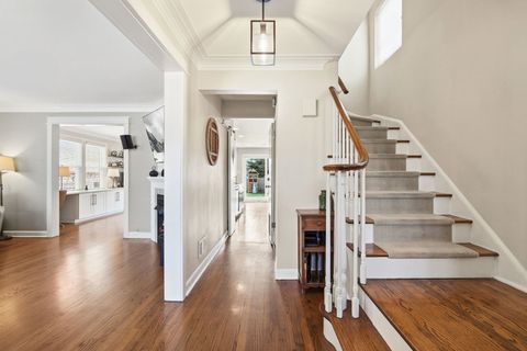 Tiny photo for 6039 N Richmond Street, Chicago, IL 60659 (MLS # 12620075)
