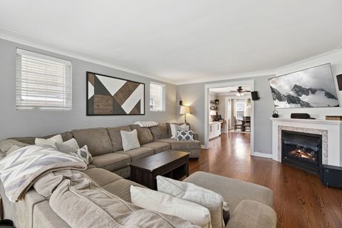 Tiny photo for 6039 N Richmond Street, Chicago, IL 60659 (MLS # 12620075)