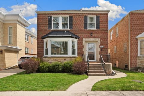 Photo of 6039 N Richmond Street, Chicago, IL 60659 (MLS # 12620075)