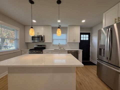 Tiny photo for 1301 Lois Avenue, Park Ridge, IL 60068 (MLS # 12515474)