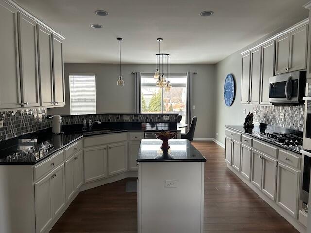 3032 Long Common Parkway