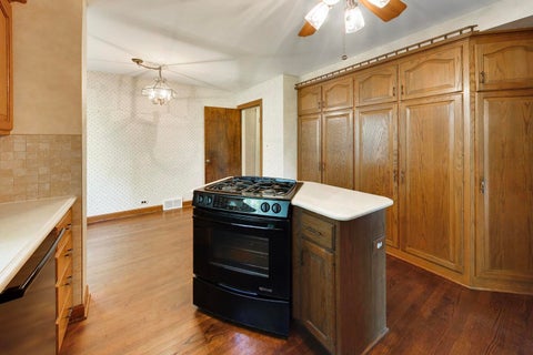 Tiny photo for 1216 S Lincoln Avenue, Park Ridge, IL 60068 (MLS # 12666781)
