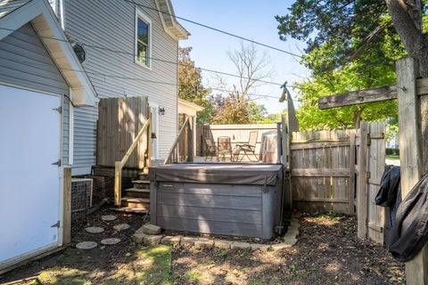 Tiny photo for 904 E Water Street, Pontiac, IL 61764 (MLS # 12740385)