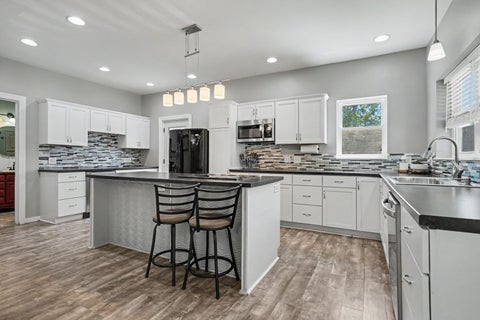 Tiny photo for 904 E Water Street, Pontiac, IL 61764 (MLS # 12740385)