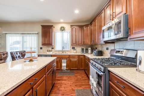 Tiny photo for 908 Blue Ridge Drive, Streamwood, IL 60107 (MLS # 12601280)