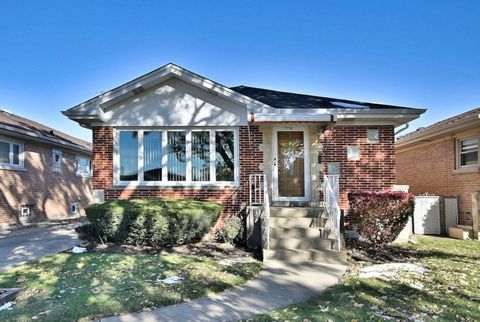 Photo of 7704 W Windsor Avenue, Norridge, IL 60706 (MLS # 12509546)