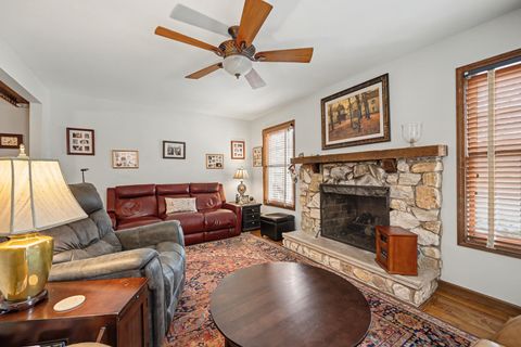 Tiny photo for 827 N Driveway, Glen Ellyn, IL 60137 (MLS # 12588707)