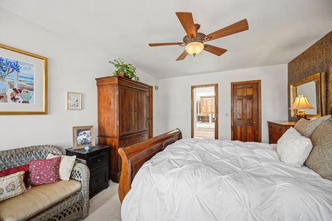 Tiny photo for 827 N Driveway, Glen Ellyn, IL 60137 (MLS # 12588707)