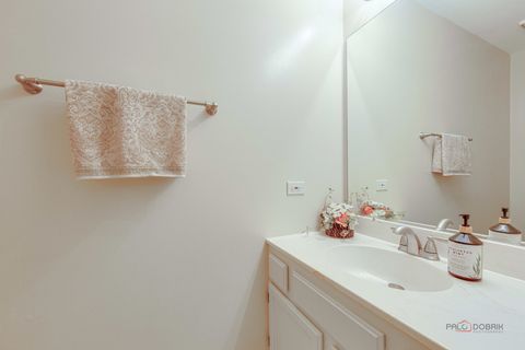 Tiny photo for 6952 Revere Court, Gurnee, IL 60031 (MLS # 12612155)