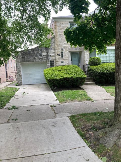 6139 N Monticello Avenue Chicago IL 60659