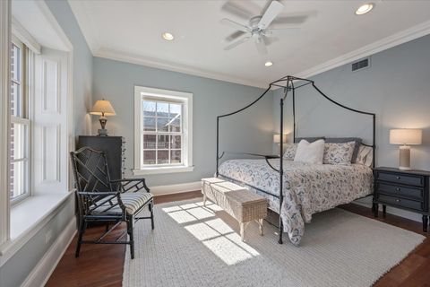 Tiny photo for 1315 Asbury Avenue, Evanston, IL 60201 (MLS # 12568421)