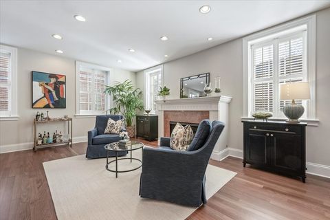 Tiny photo for 1315 Asbury Avenue, Evanston, IL 60201 (MLS # 12568421)