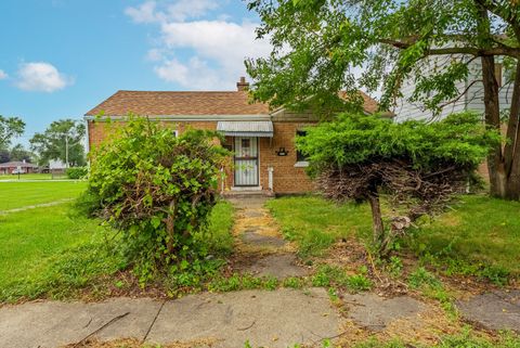 Tiny photo for 16154 Honore Avenue, Markham, IL 60428 (MLS # 12487965)