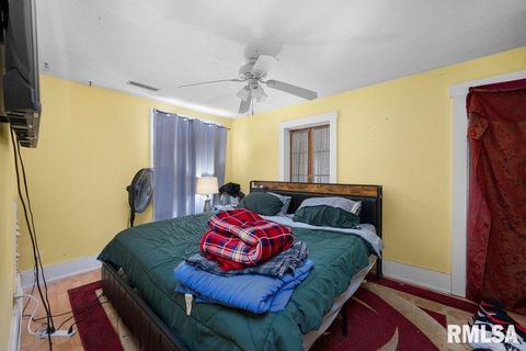 Tiny photo for 610 LINN Street, Muscatine, IA 52761 (MLS # QC4270071)