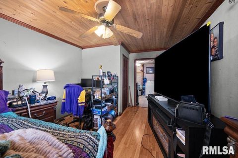 Tiny photo for 610 LINN Street, Muscatine, IA 52761 (MLS # QC4270071)