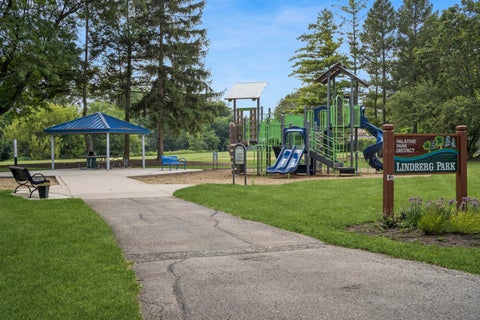 Tiny photo for 1305 E Sanborn Drive, Palatine, IL 60074 (MLS # 12702818)