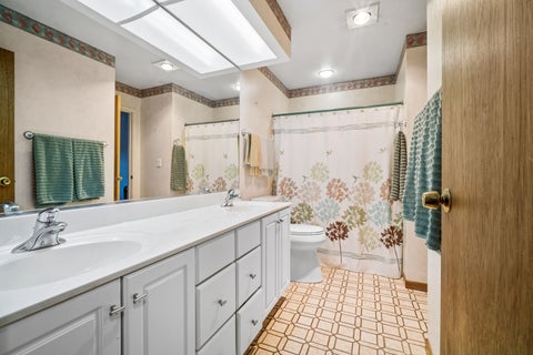Tiny photo for 1305 E Sanborn Drive, Palatine, IL 60074 (MLS # 12702818)