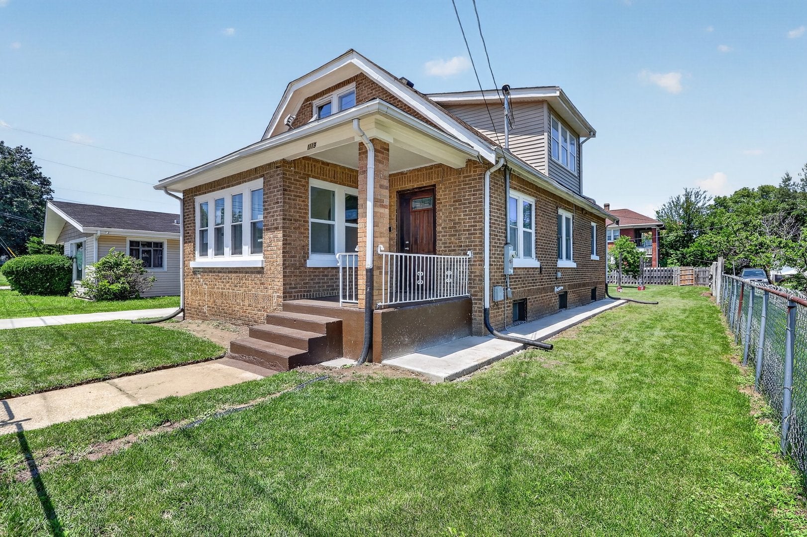 1119 Montague Street